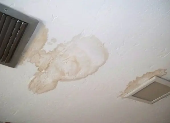 (945)297-3238 water bubble on wall ceiling Frisco TX causes emergency drying drywall repair and mold prevention